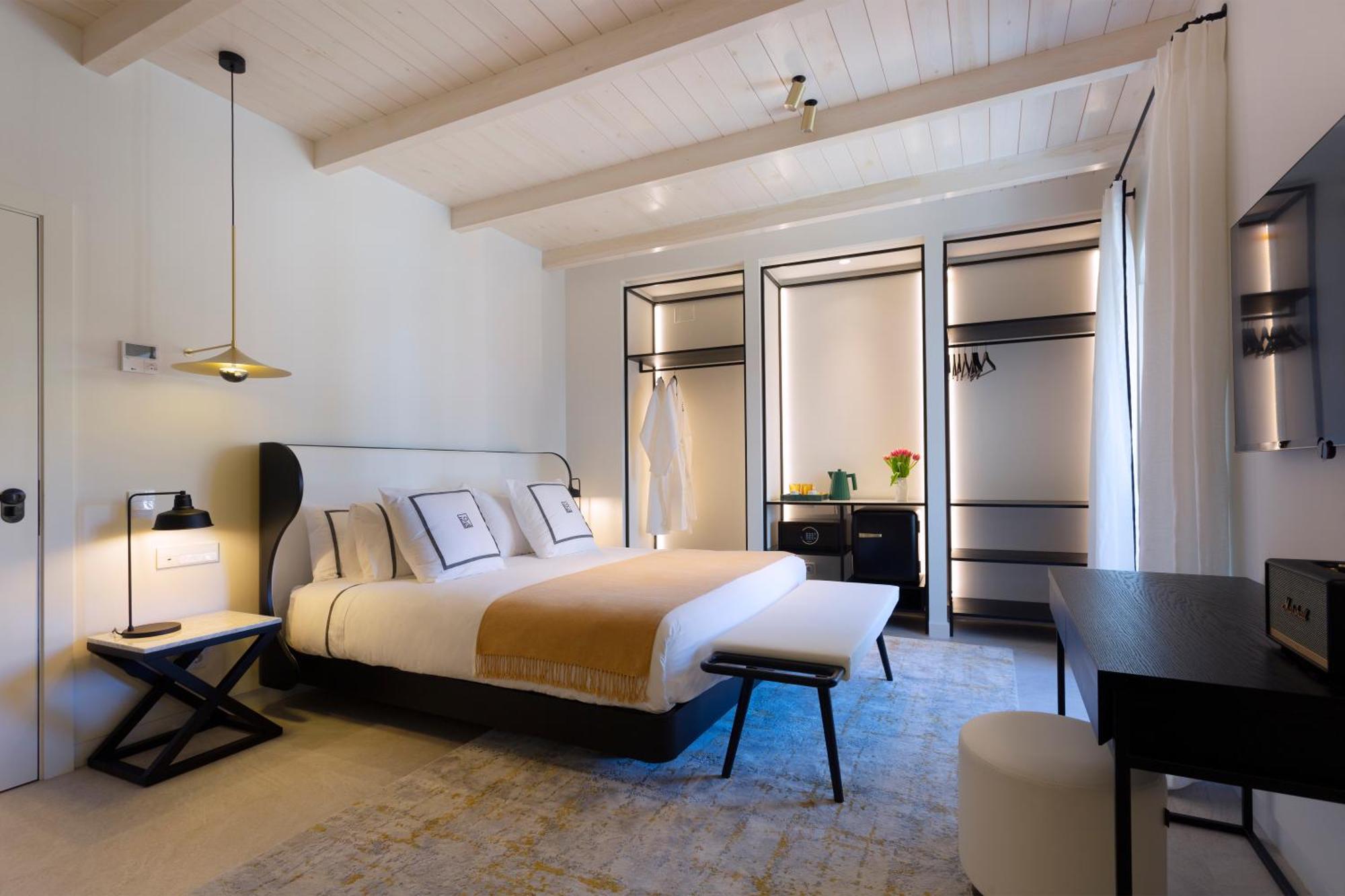 La Fonda Heritage Hotel Luxury, Relais & Chateaux Marbella Room photo